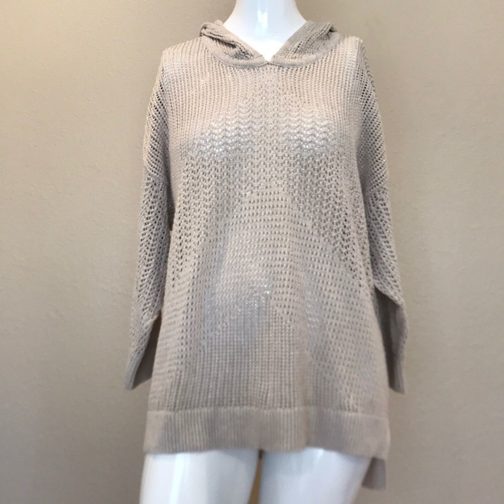Chico’s Hooded Sweater Creme Sz.1
